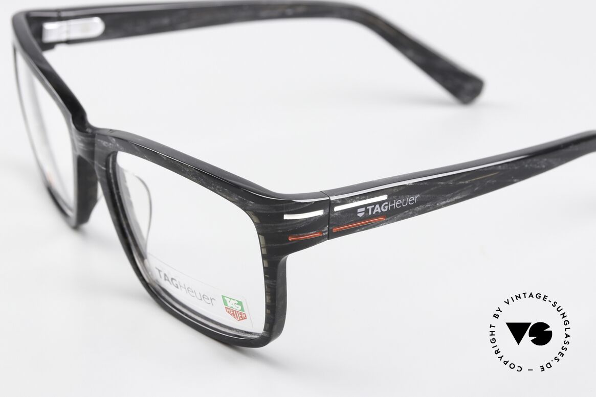 Tag Heuer 0536 Phantomatik Aesthetic At Its Very Best, acetate frame with carbon effect (color code 003), Made for Men