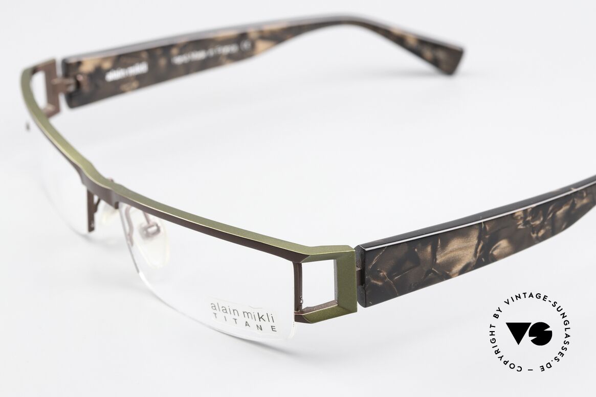 Alain Mikli AL0867 Titanium Designer Eyewear, very comfortable to wear and exceptional color, Made for Men