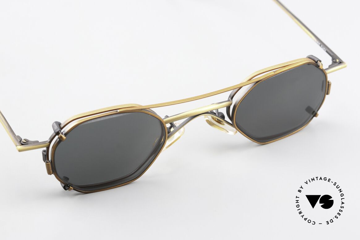 Christian Roth 2401 Small Frame With Sun Clip, an unworn 90's masterpiece for all lovers of design, Made for Men and Women