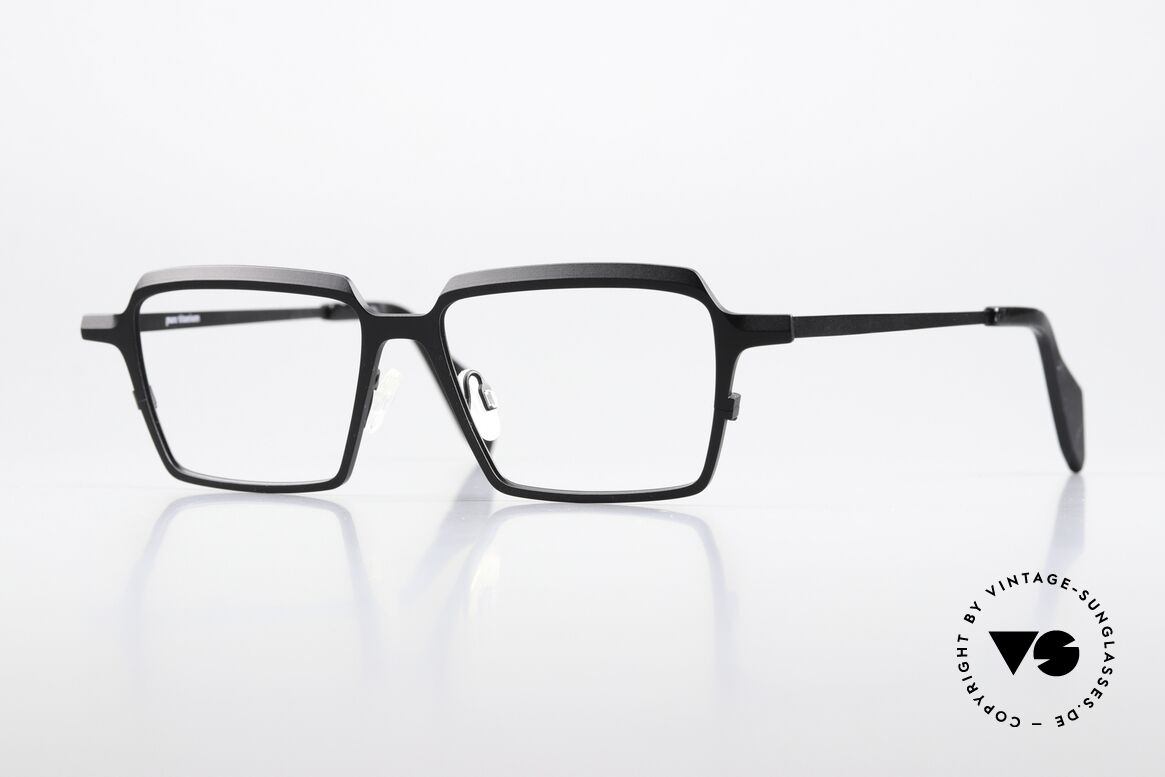 Theo Belgium Flanders Pure Titanium Frame, Theo Belgium eyewear; 'DIAMOND CUTS' series, Made for Men and Women