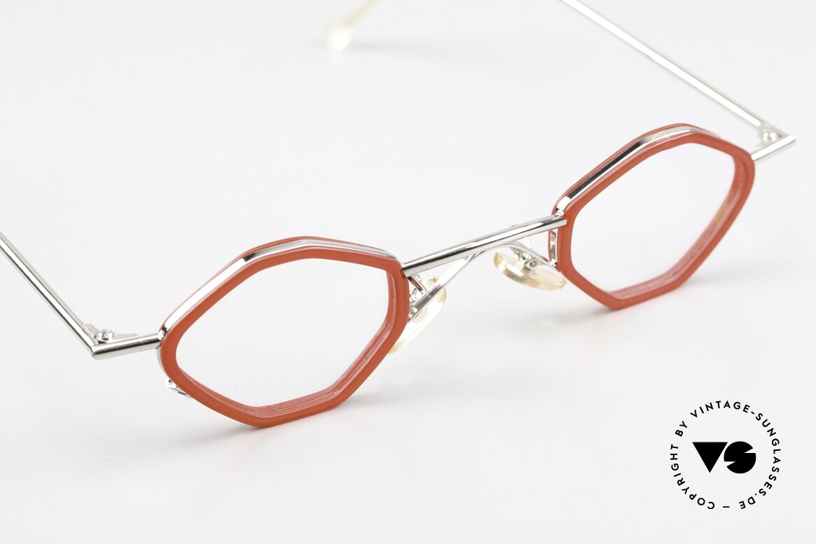 Christian Roth 2402 Version With Acetate Rings, puristic & functional frame design: Bauhaus style, Made for Men and Women