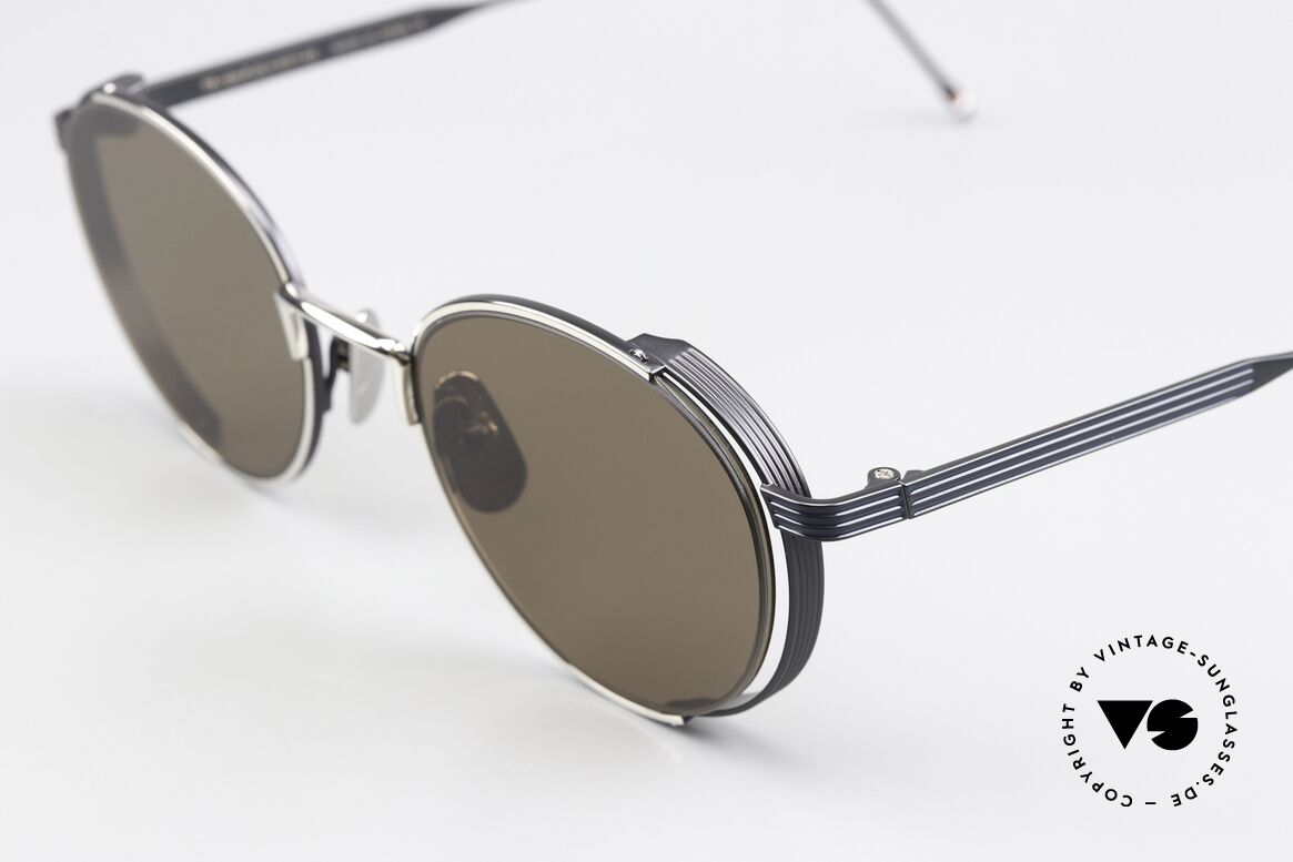 Thom Browne TB106 Celebrity Sunglasses Men, anti-reflective lenses (brown); 100% UV protection, Made for Men