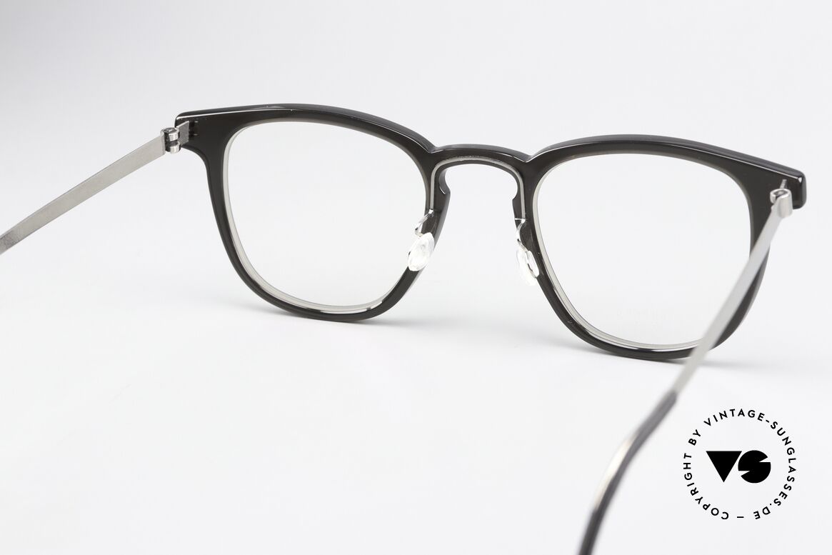 Lindberg 1252 Acetanium Designer Frame Gray Silver, unworn designer piece with original LINDBERG case, Made for Men and Women