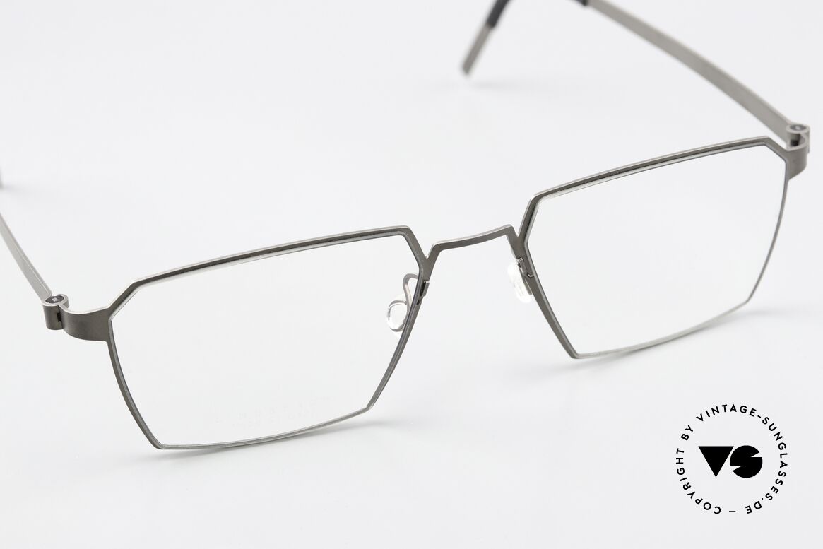Lindberg 9628 Strip Titanium Striking Designer Eyewear, unworn, NOS, with an original hard case by Lindberg, Made for Men and Women