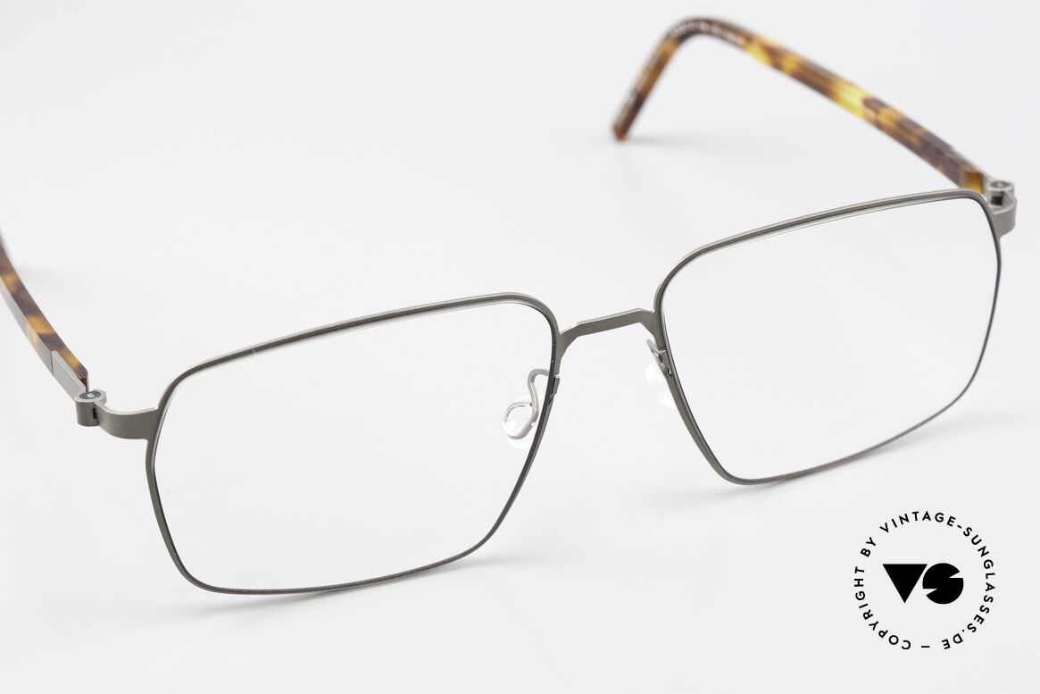 Lindberg 9635 Strip Titanium Frame With Acetate Temples, unworn, NOS, with an original hard case by Lindberg, Made for Men and Women