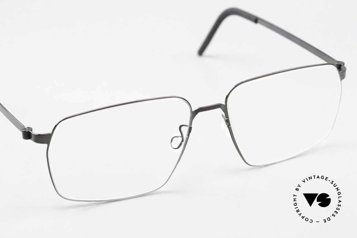 Lindberg 9635 Strip Titanium Titan Frame Polished Black, unworn, NOS, with an original hard case by Lindberg, Made for Men and Women