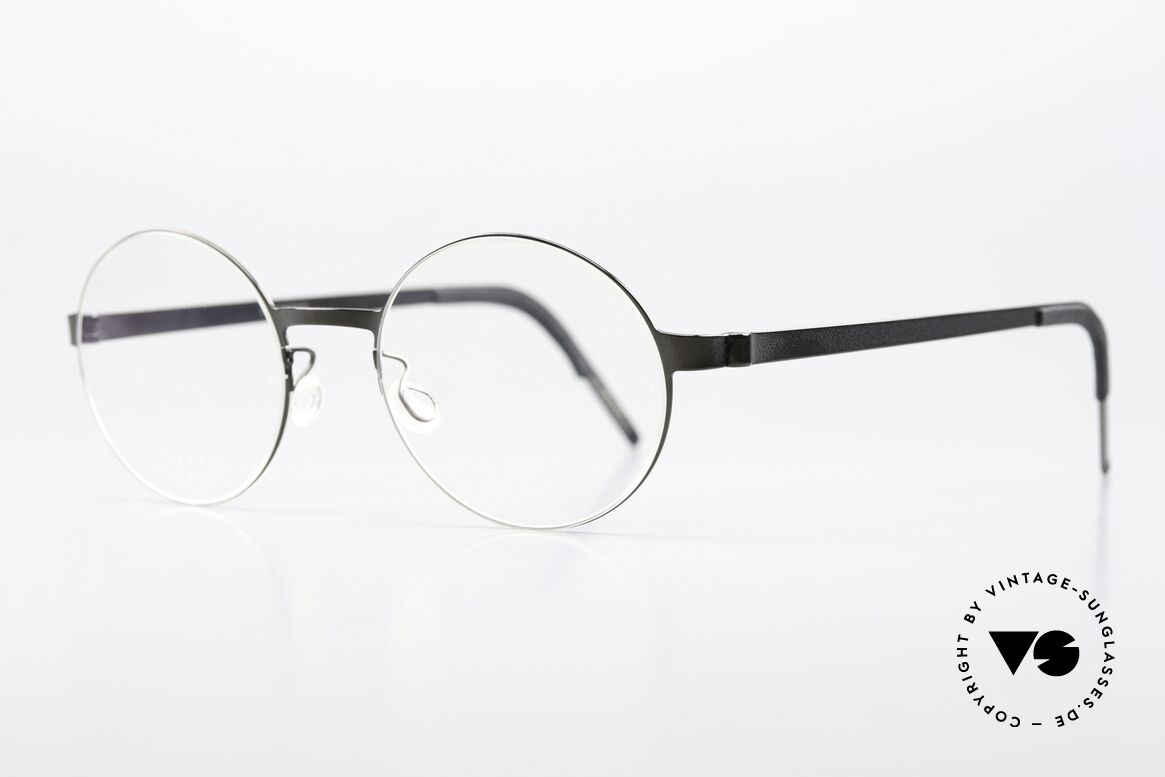 Lindberg 9610 Strip Titanium Titan Frame Polished Black, light as a feather but extremely stable & very durable, Made for Men and Women