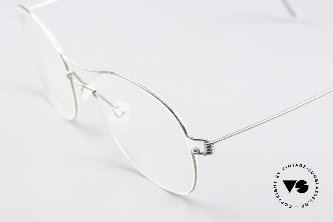 Lindberg Rasmus 49 Air Titan Rim Classic Frame Silver Polished, high-end, stylish & really innovative: grade 'vintage', Made for Men and Women