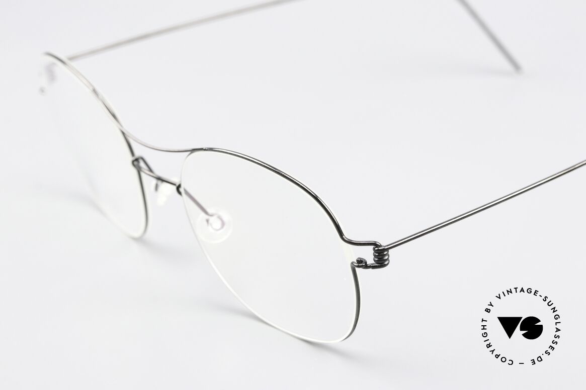 Lindberg Rasmus 49 Air Titan Rim Black Polished Titan Frame, high-end, stylish & really innovative: grade 'vintage', Made for Men and Women