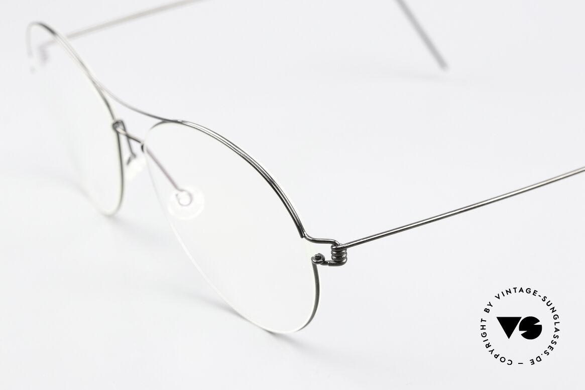 Lindberg April Air Titan Rim Shiny Black Titan Frame, extremely strong, resilient and flexible (and 3g only!), Made for Women