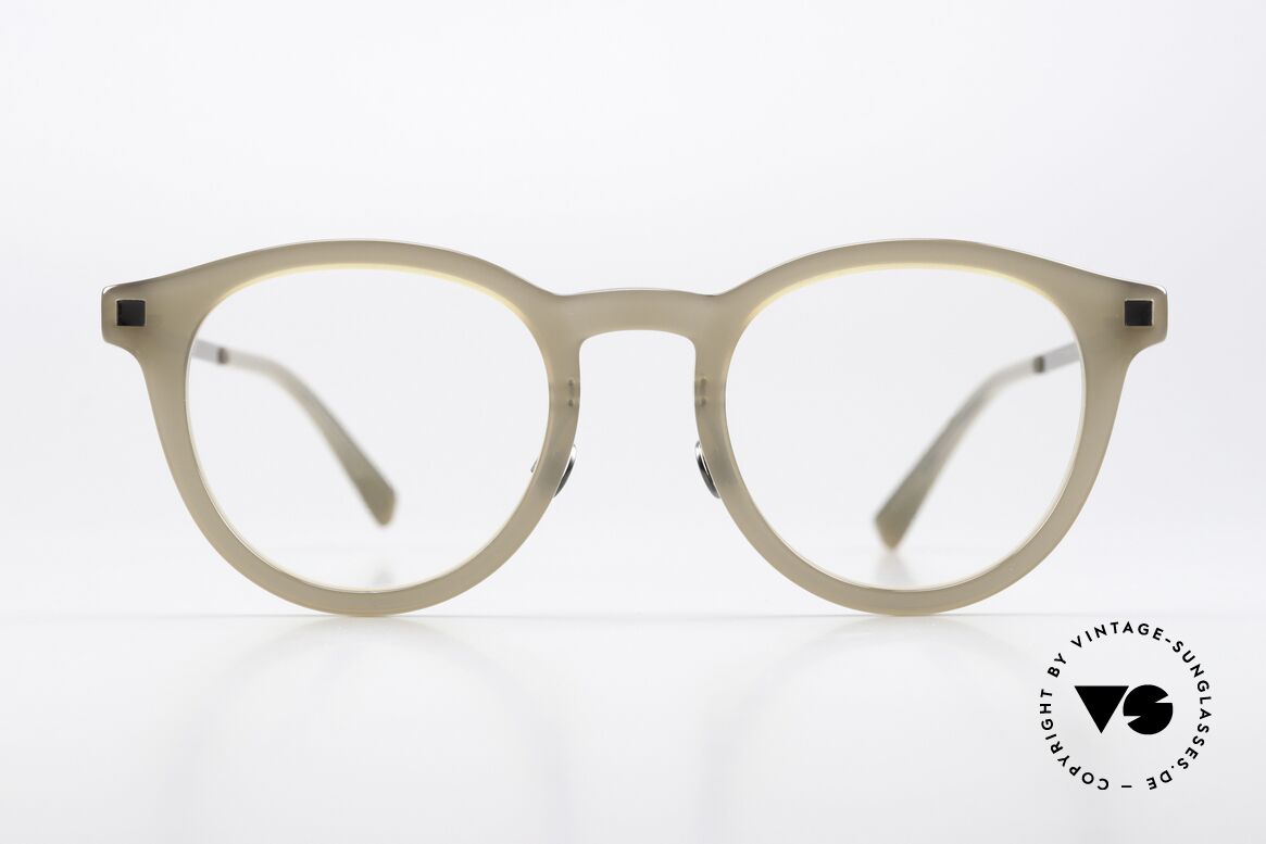 Mykita Elve With Pads For Small Noses, with timeless color code 918 = Taupe/Shiny Graphite, Made for Men and Women