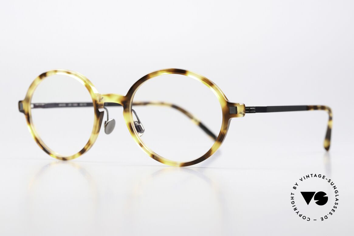 Mykita Yuma Asian Version With Nose Pads, eyeglasses from the LITE collection (women and men), Made for Men and Women