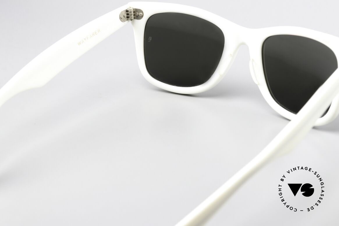 Ray Ban Wayfarer I USA Silver Mirrored B&L, Size: medium, Made for Men and Women