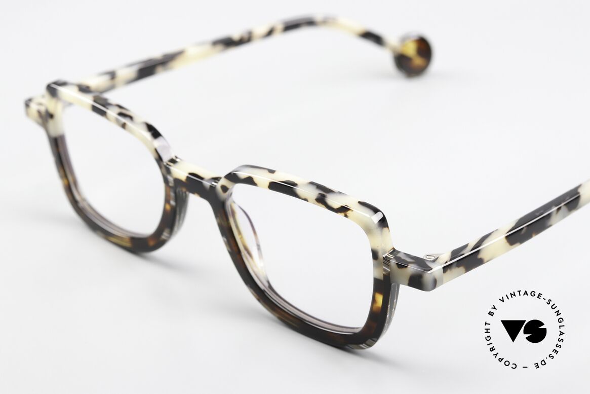 Theo Belgium Schommel Patterned Acetate Frame, avant-garde designer eyeglasses in TOP quality, Made for Men and Women