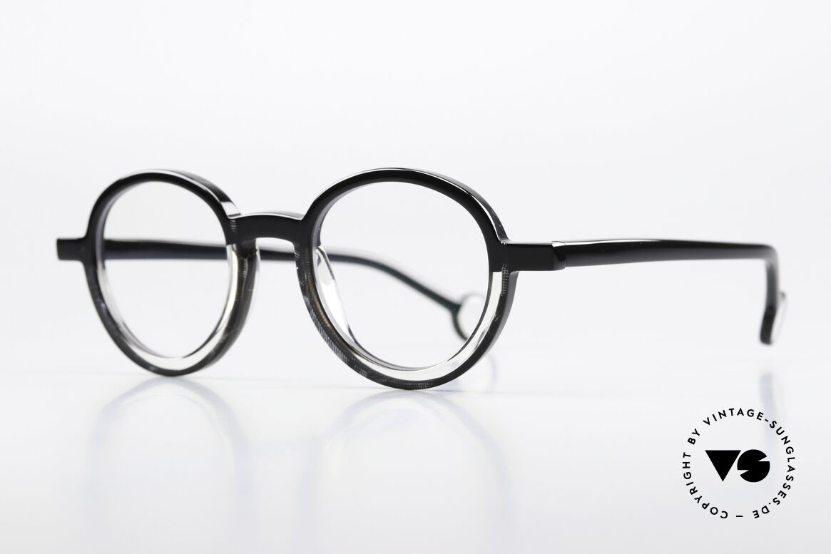 Theo Belgium Balancoire Acetate Frame Round Unisex, from the "SWINGS" series in size 43-25, 135mm, Made for Men and Women