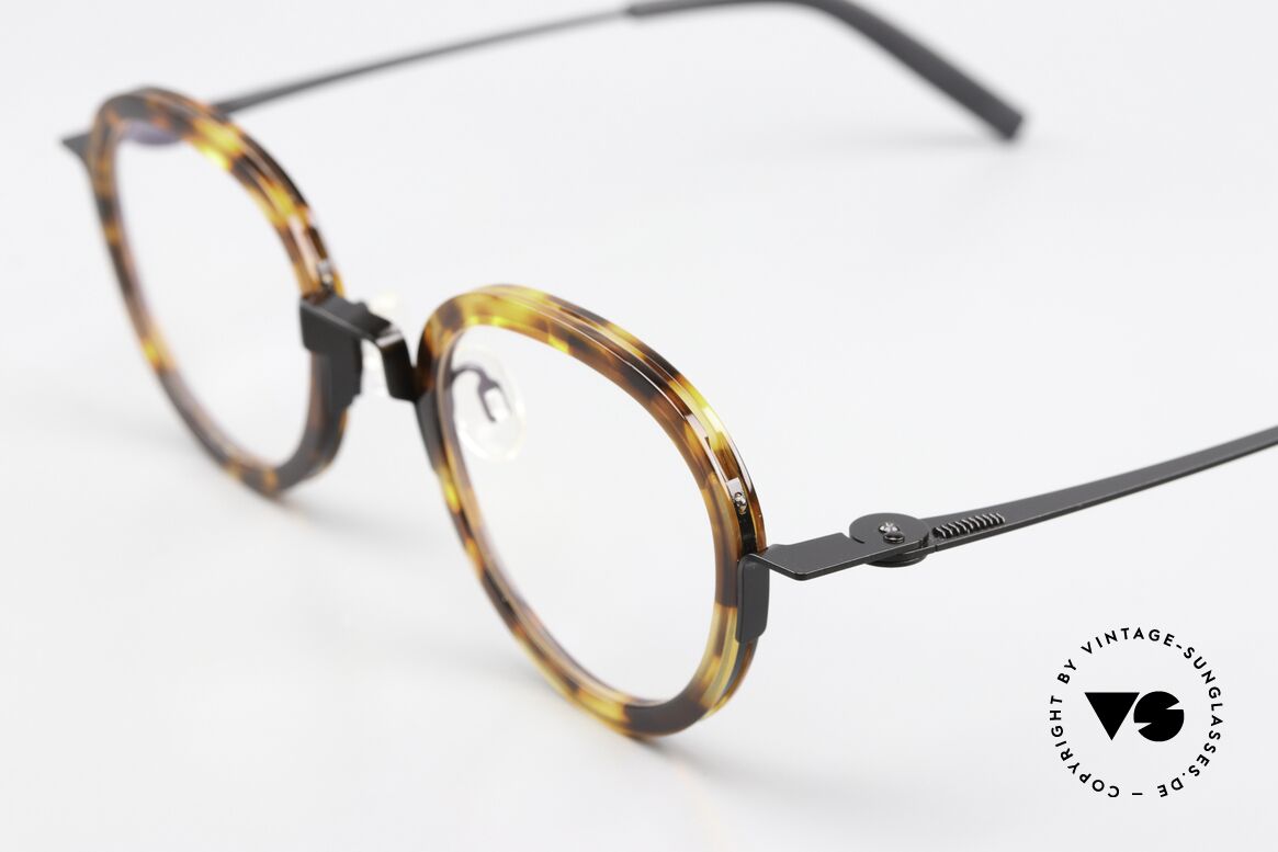 Theo Belgium Stamppot Metal And Acetate Frame, belongs to the "Potatoes Acetate Family" by Theo, Made for Men and Women