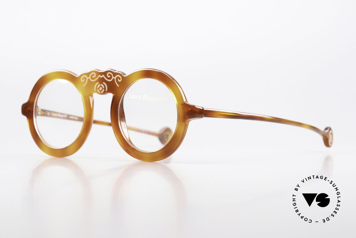 Laura Biagiotti V93 Shangai True Vintage 70's Frame, uniquely patterned frame (see photos) - just fancy, Made for Women