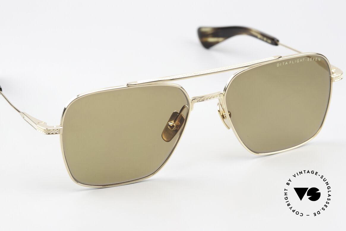 DITA Flight Seven Gold-Plated Titan Frame, a combination of LUXURY and "military lifestyle", Made for Men