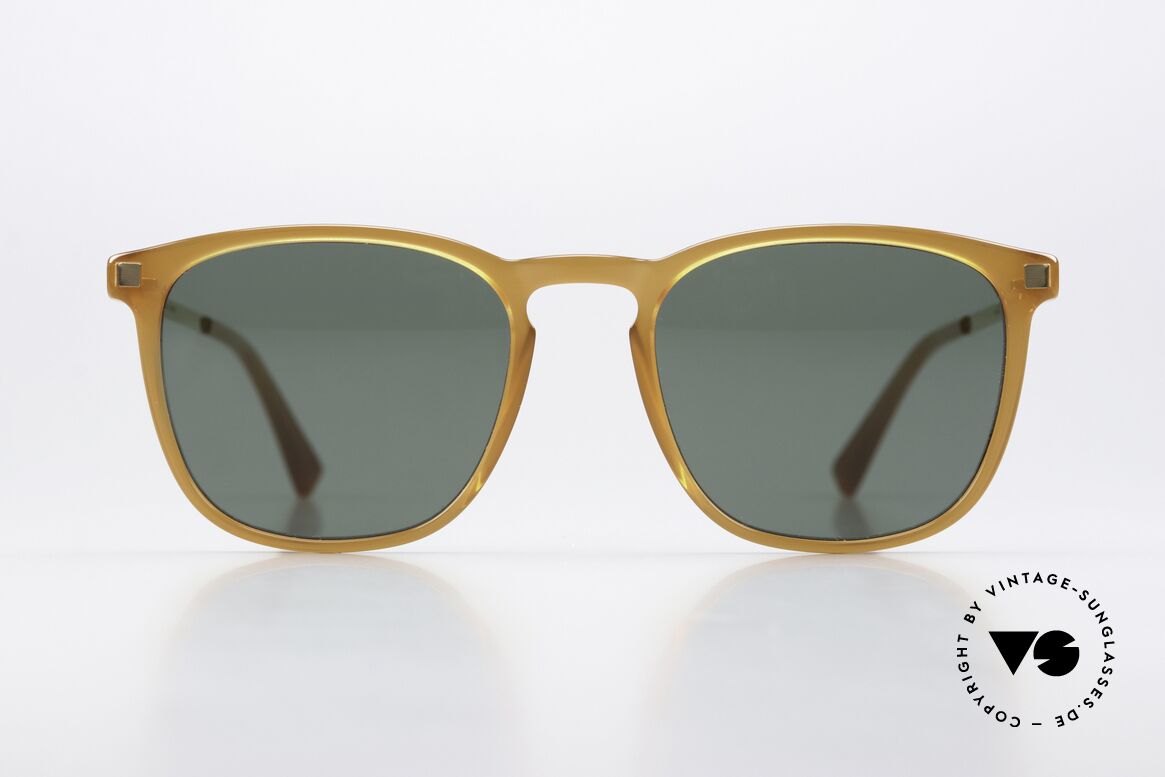 Mykita Atka Classic Sunglasses Unisex, col. 954: Dark Amber / Glossy Gold / Darkgreen Solid, Made for Men and Women