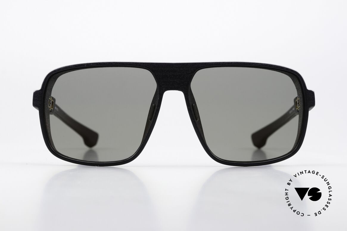 Mykita Mylon Daggoo Pitch Black Lightgold Flash, size 60-13, gentlemen's shades, M to L size, Made for Men