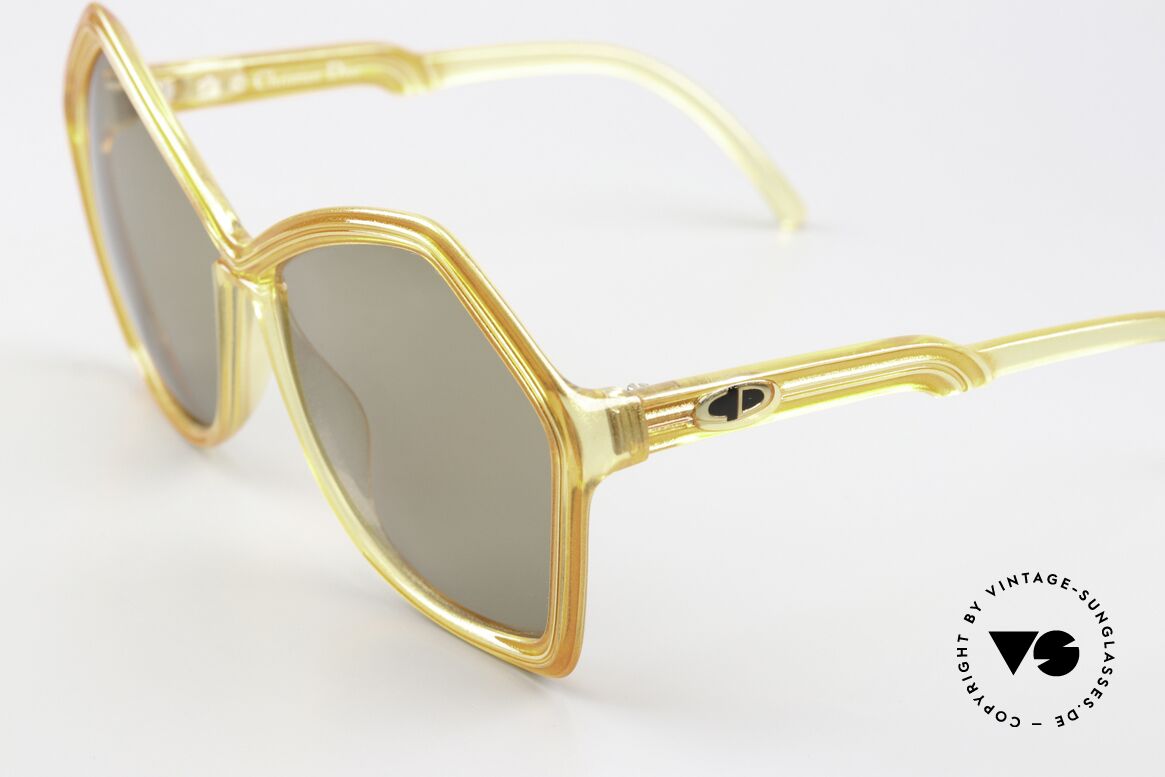 Christian Dior 2127 Rare 70's Ladies Sunglasses, pentagonal sun lenses for 100% UV protection, Made for Women