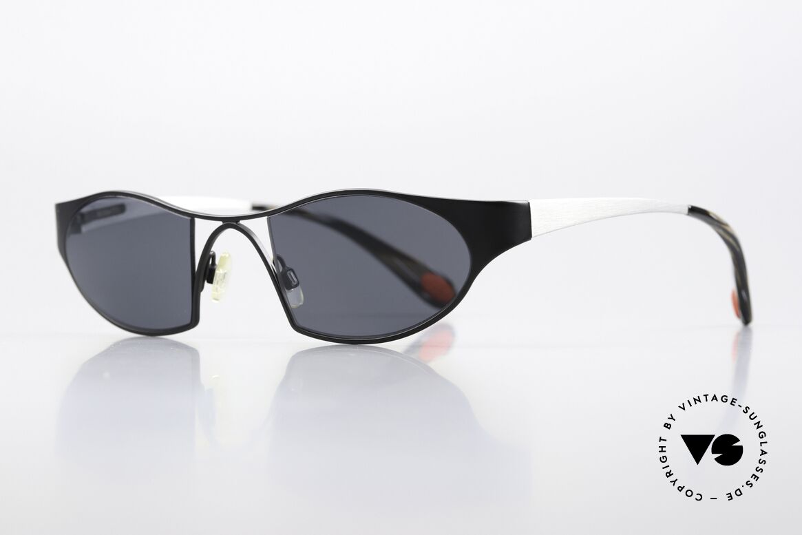 Bugatti 366 Odotype Sporty Shades Late 1990's, ergonomic metal frame with spring hinges, Made for Men