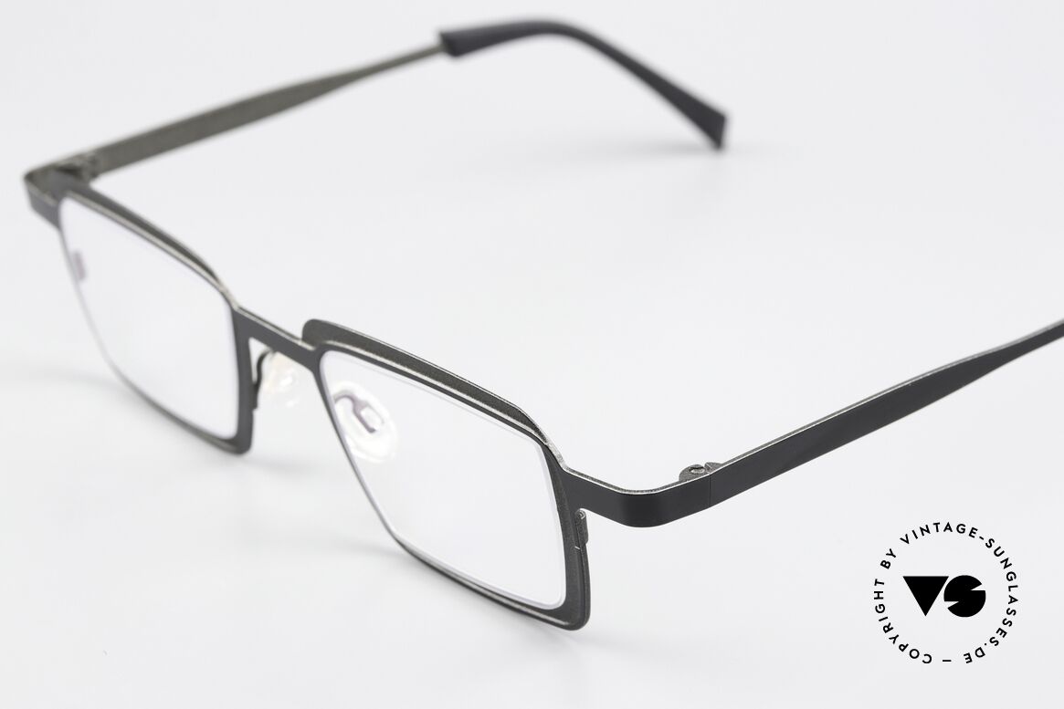 Theo Belgium Eye-Witness YC Black And Gray Eyeglasses, this WB model shines black metallic and gray (backside), Made for Men and Women