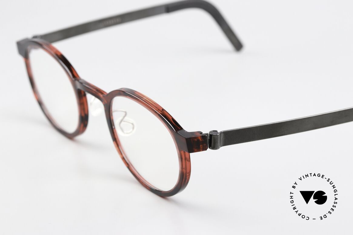 Lindberg 1014 46 Acetanium Worn By Musician Sting, distinctive quality and design (award-winning frame), Made for Men and Women