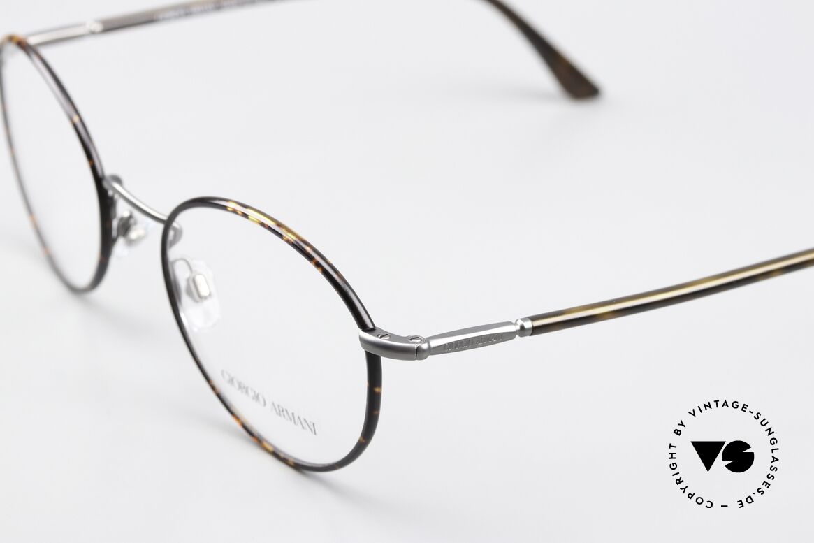 Giorgio Armani 5024 Classic Unisex Eyewear, FRAMES OF LIFE by Giorgio Armani; made in Italy, Made for Men and Women