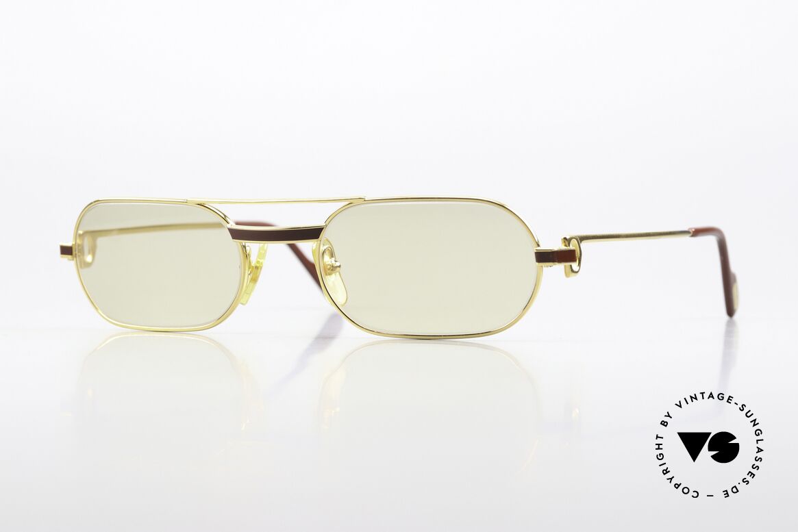 Cartier MUST Laque - M Lenses Darken Automatically, MUST: the first model of the Lunettes Collection '83, Made for Men and Women