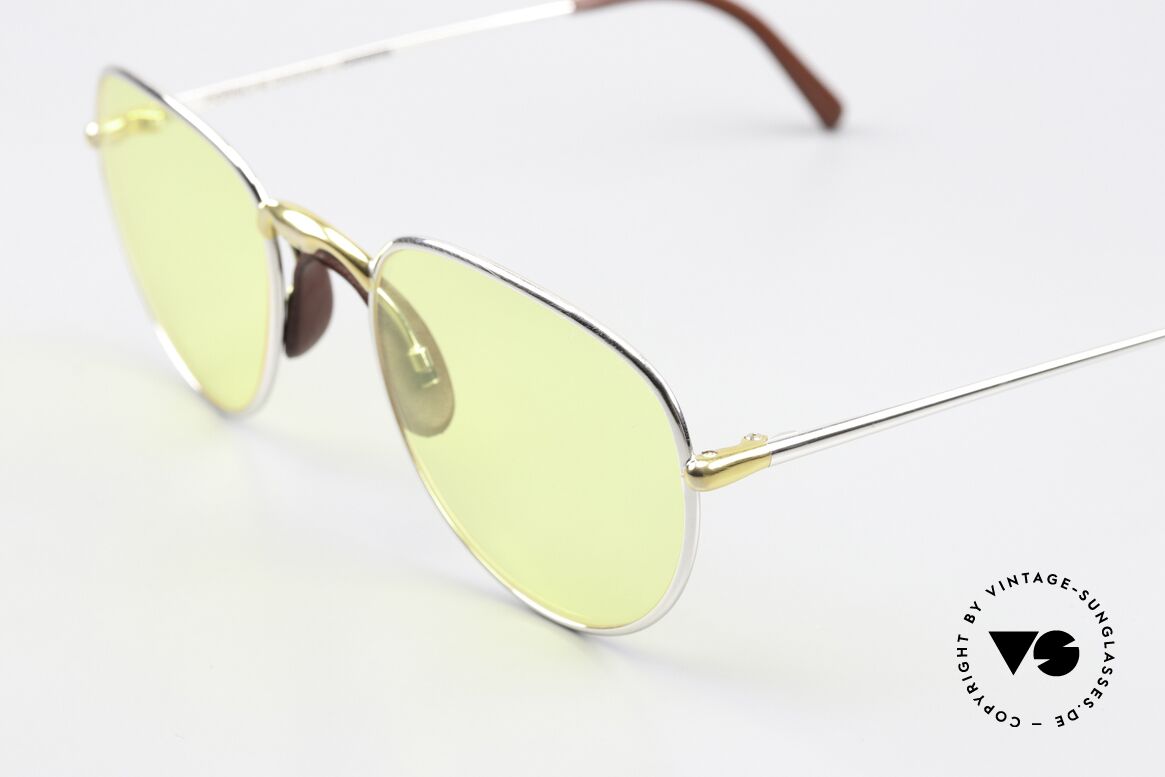 Porsche 5662 - S Sporty Saddle Bridge 90's, unworn (like all our vintage PORSCHE Design shades), Made for Men and Women