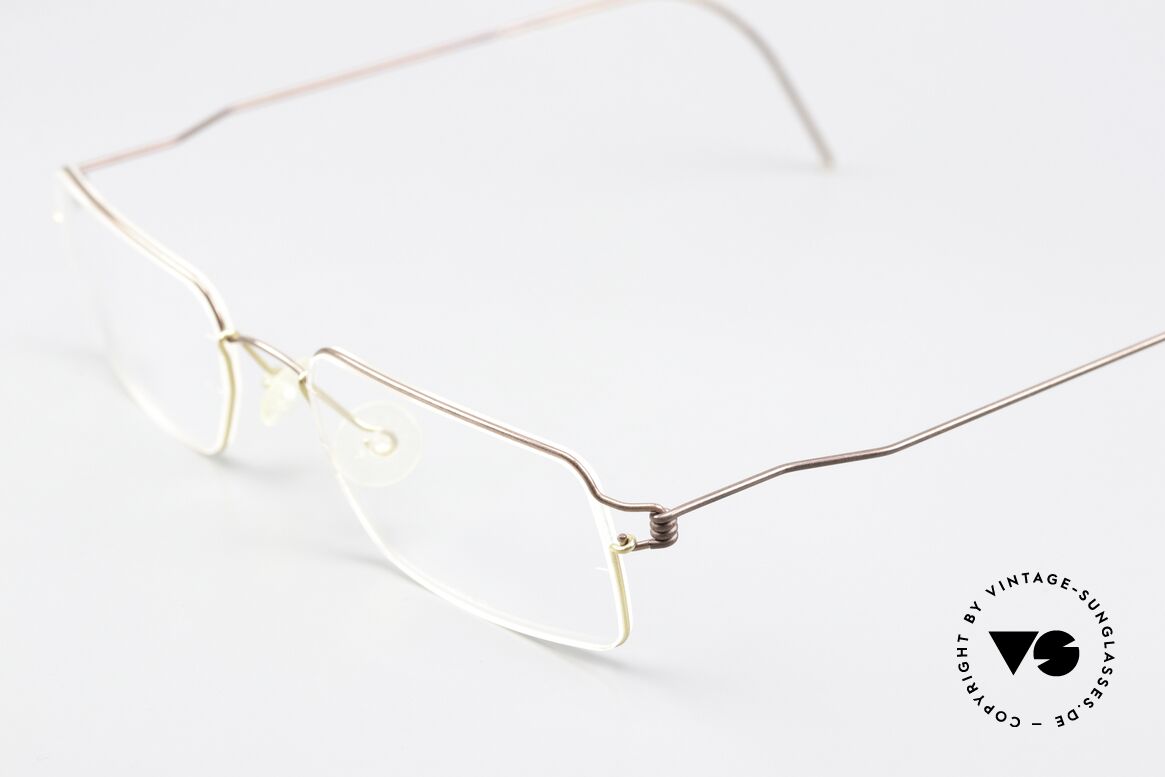Lindberg Cantus Air Titan Rim Square Titan Frame Bicolor, square design suitable for ladies and gents; timeless, Made for Men and Women