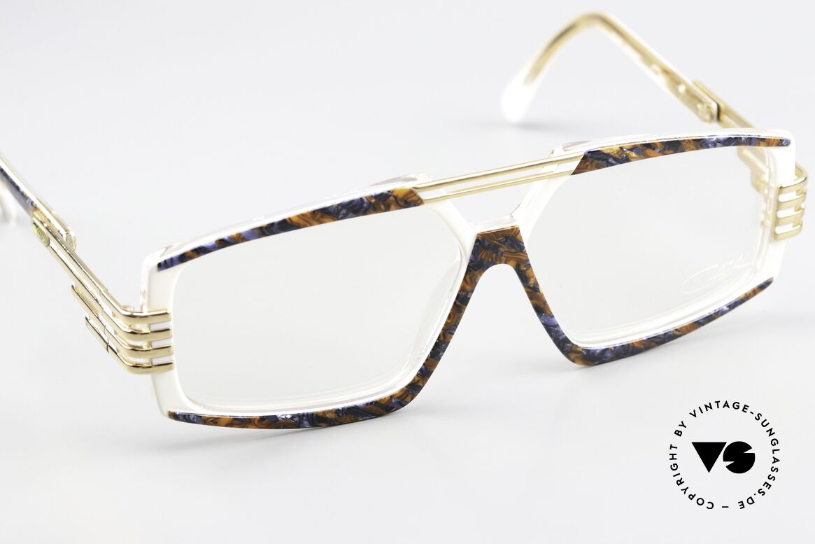 Cazal 325 Old School Frame 80s 90s, old school frame and true collector's item, Made for Men and Women