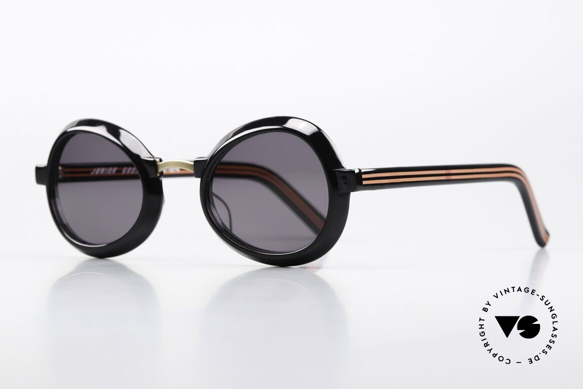 Jean Paul Gaultier 58-1274 Ladies & Gents Sunglasses, great model of the fancy JUNIOR GAULTIER series, Made for Men and Women