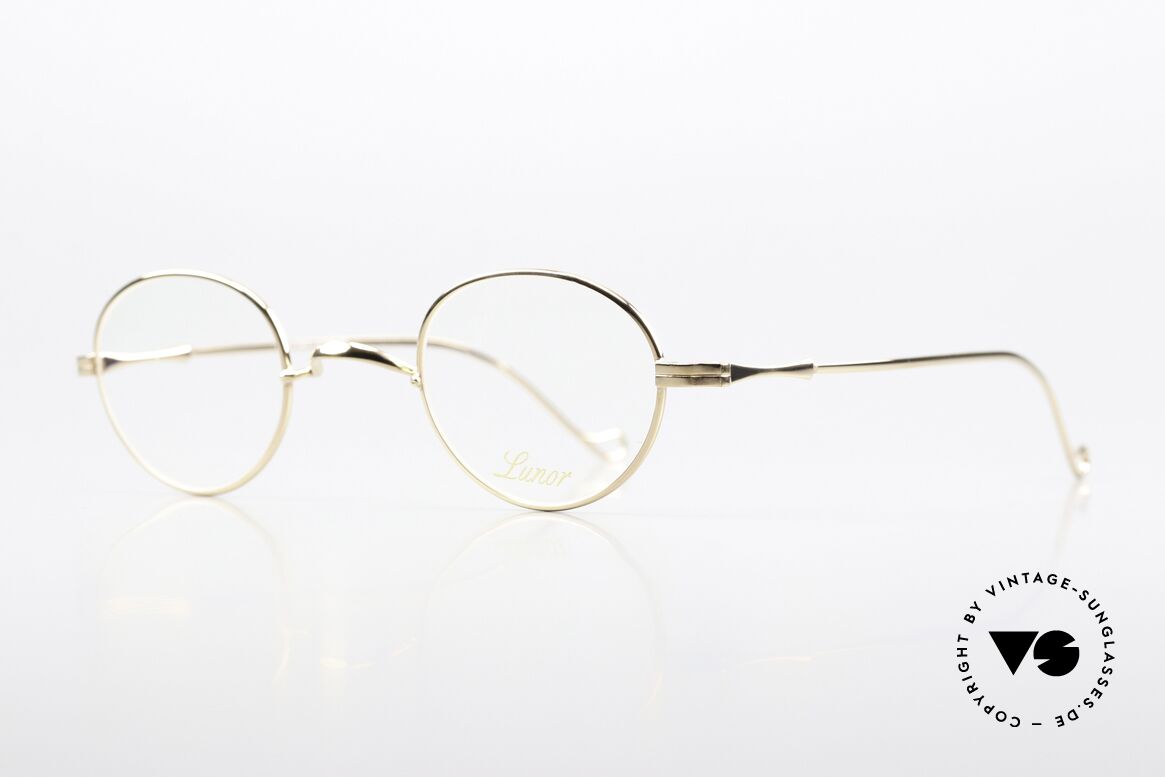 Lunor II 21 Gold-Plated Frame Unisex, well-known for the "W-bridge" & the plain frame designs, Made for Men and Women