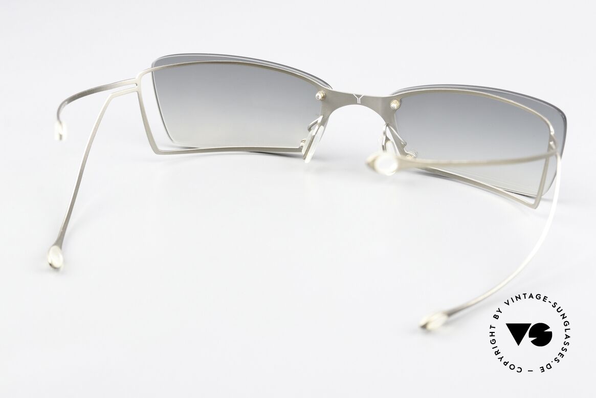Parasite Hybride 3 From Which Sci-Fi Movie?, experimental / avant-garde sunglasses; eye-catcher, Made for Men and Women