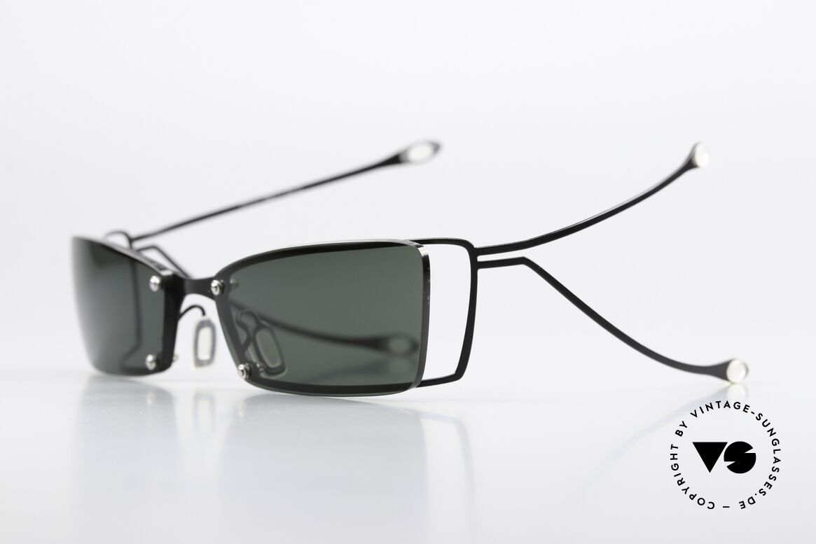 Parasite Hybride 3 Eye-Catcher Sunglasses, the sunglasses are influenced by 'Science Fiction', Made for Men and Women