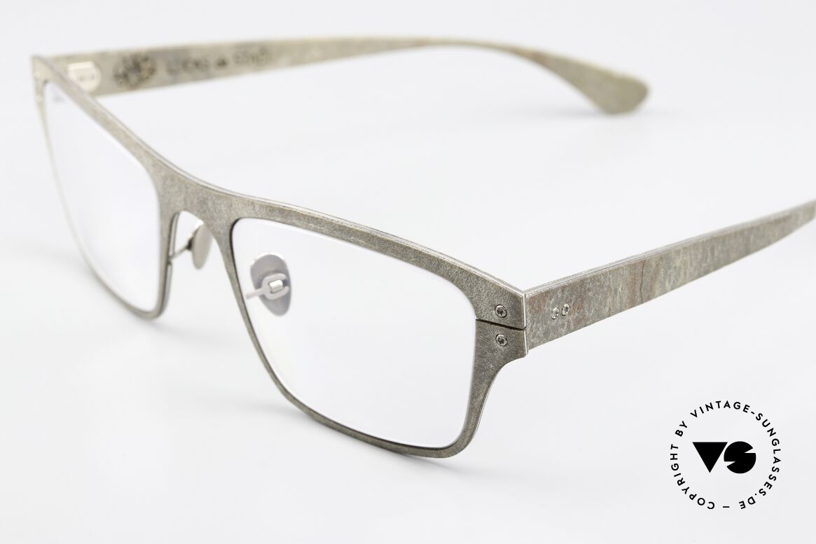 Lucas de Stael Petrus P07 Pearl Schist Leather Covered, more information about this on www.lucasdestael.com, Made for Men