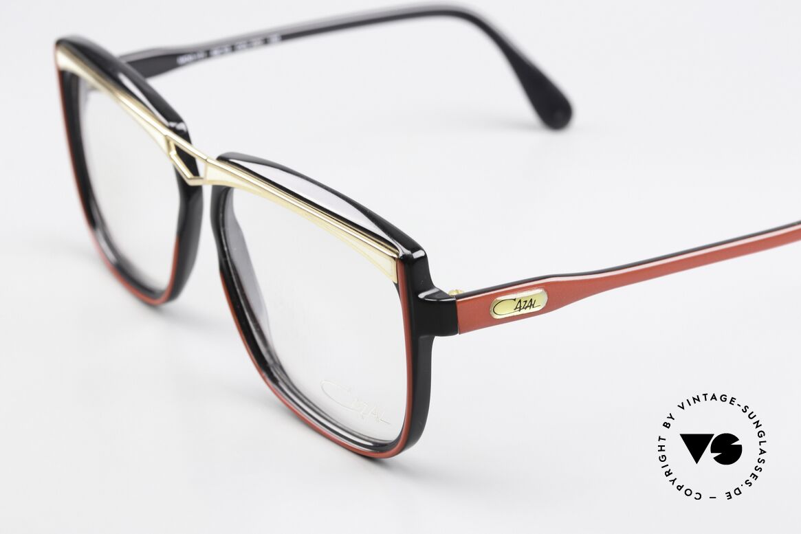 Cazal 171 80's HipHop Vintage Frame, new old stock (like all our vintage Designer-Eyewear), Made for Men and Women