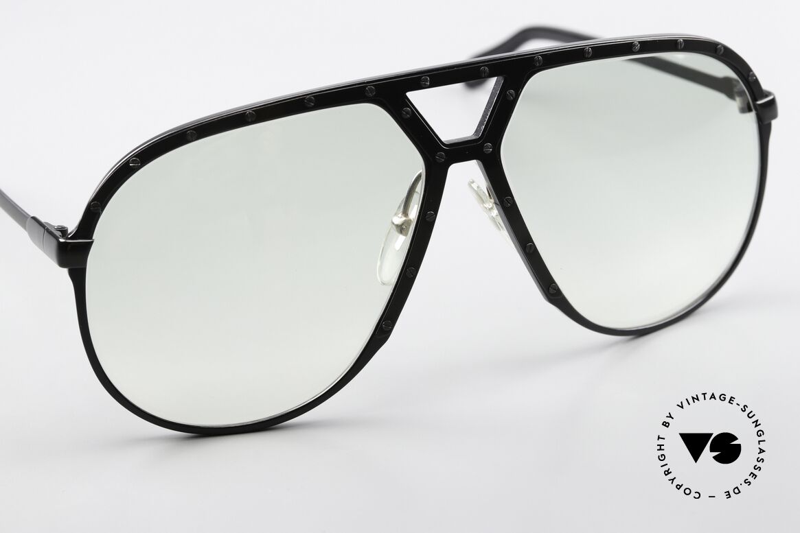 Alpina M1 Light Green Tinted Lenses, unworn collector's item comes with orig. packing, Made for Men