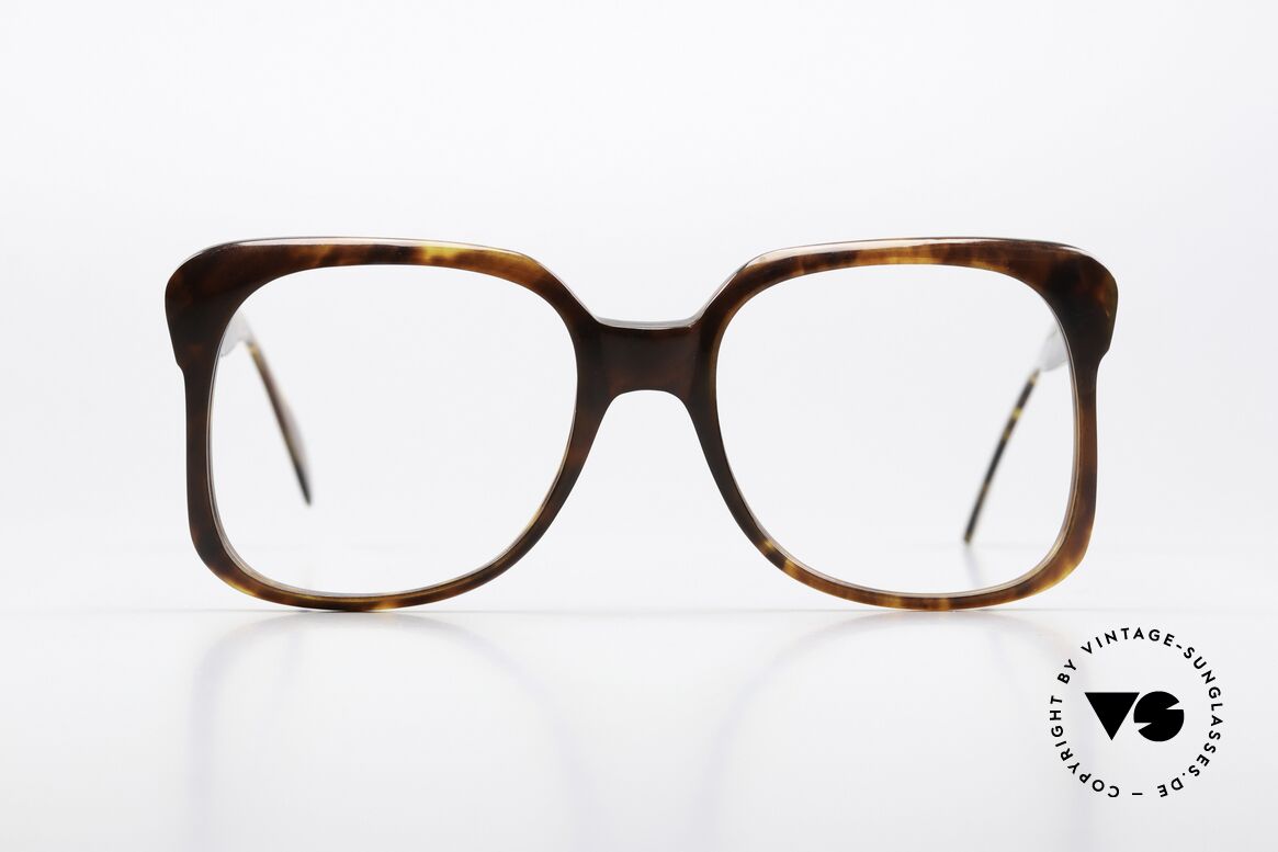 Serge Kirchhofer 716 60's Fashion History Original, Serge Kirchhofer alias Udo Proksch designed this model, Made for Men and Women