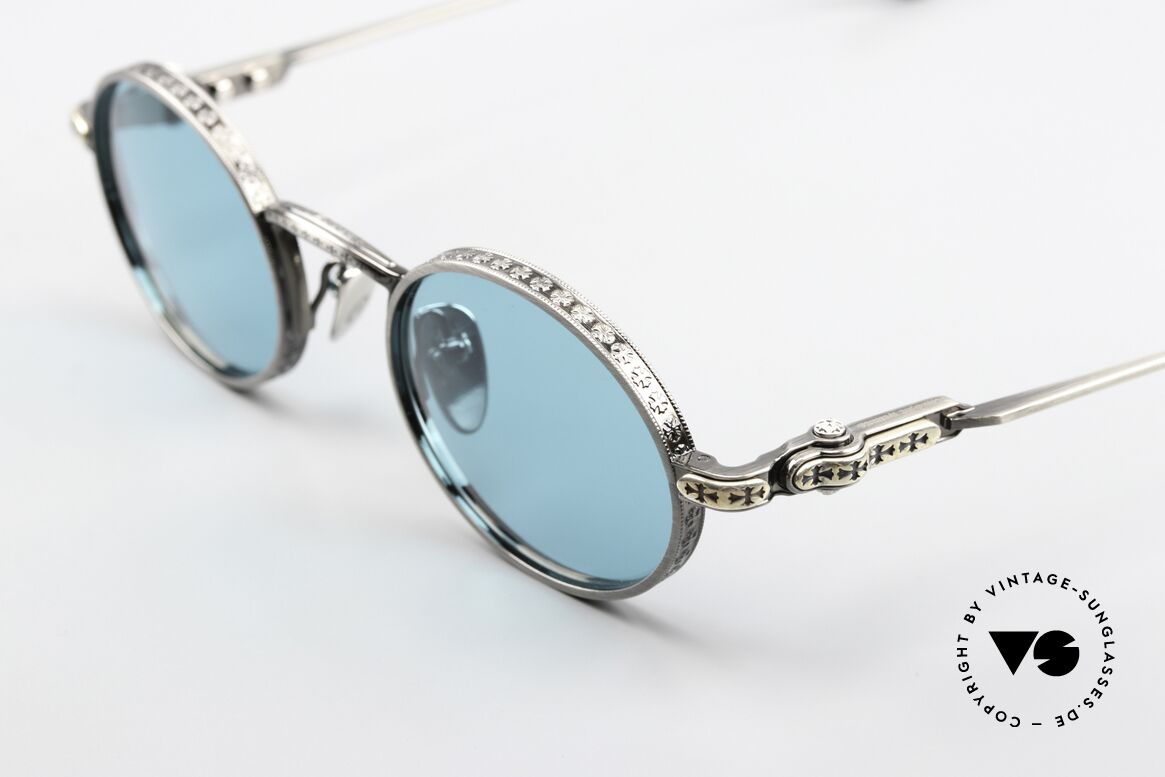 Chrome Hearts Honey Dipped Advertising Campaign Model, reminds us of the sunglasses Ozzy wore in the 90's, Made for Men and Women