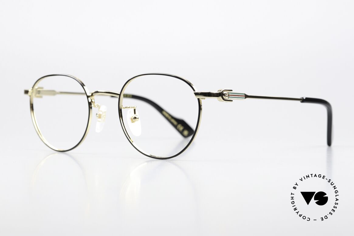 Gucci GG1613OJ Panto Gold Black 49mm, timeless panto eyewear design; truly elegant, Made for Men and Women