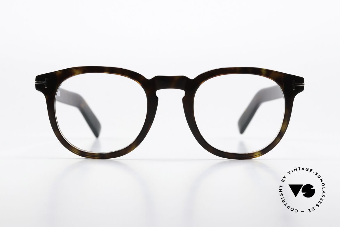 Tom Ford TF5629 Interesting Designer Specs, elegant frame with spring hinges (made in Italy), Made for Men and Women