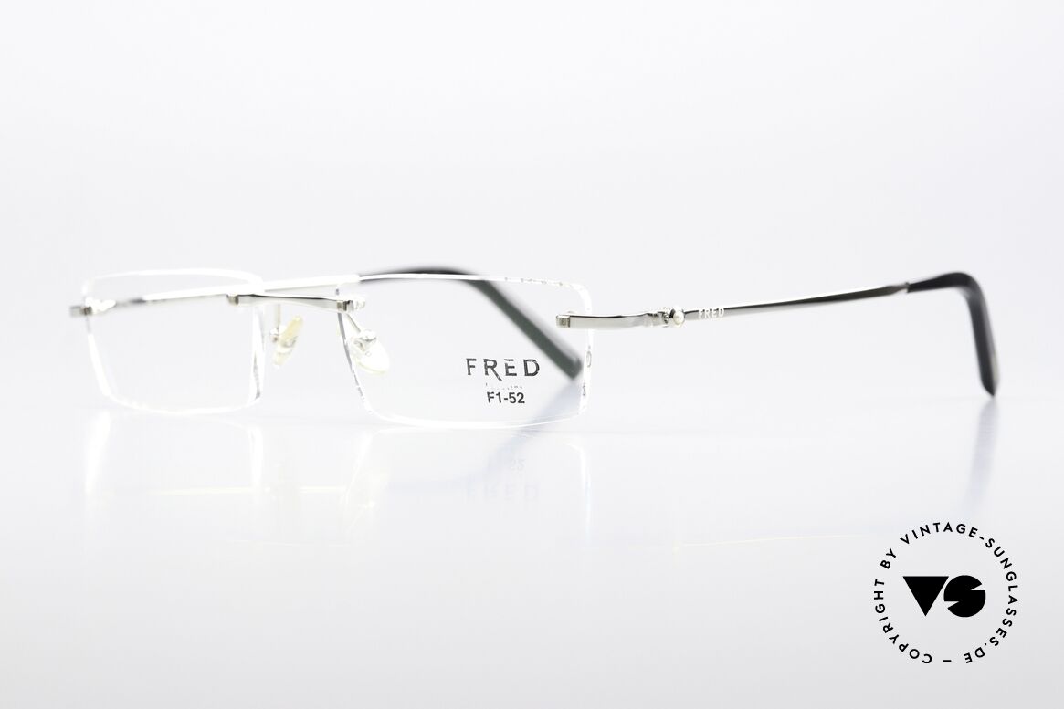 Fred Sainte-Lucie With Real Pearl On The Frame, with a real pearl as a temple decoration on each side, Made for Men and Women