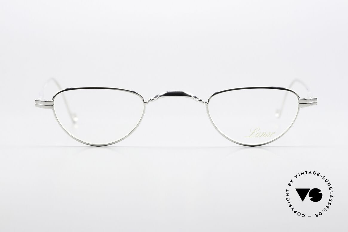 Lunor II 06 Reading Spectacles Platinum, model "06": the classic reading form; in size 39/25, Made for Men and Women