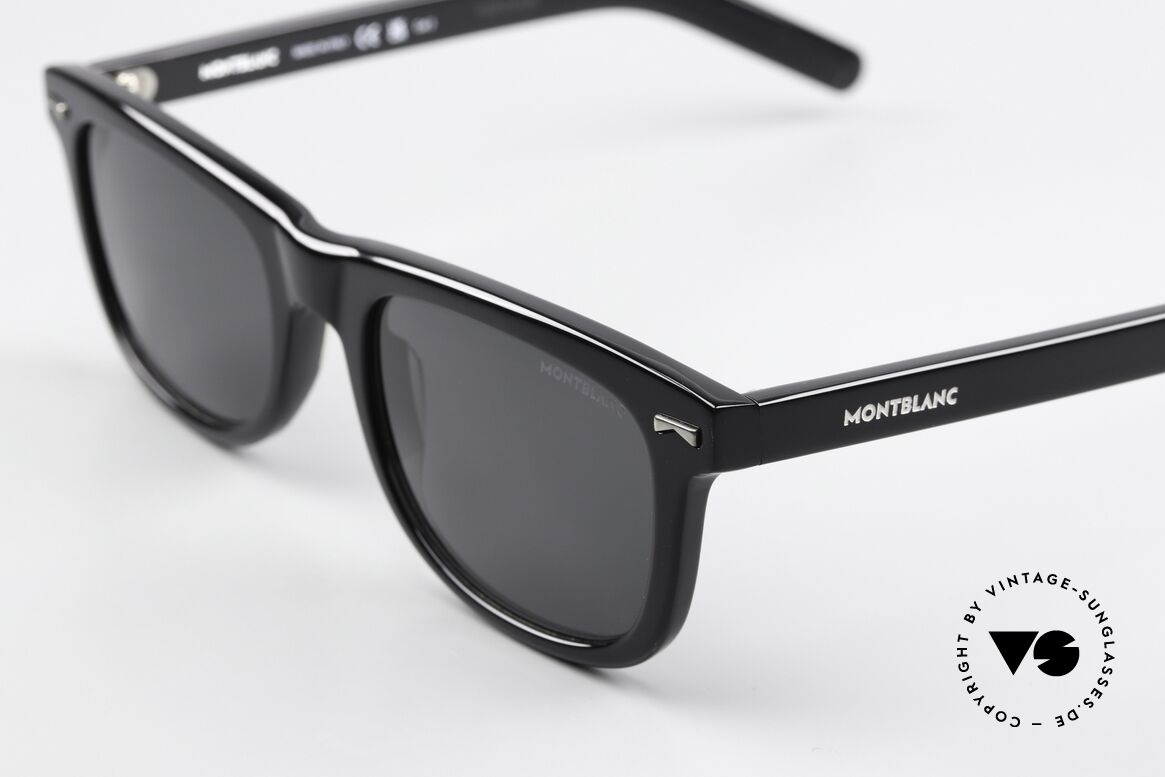 Montblanc MB0260S Square Sunglasses Acetate, elegant men's sunglasses with 100% UV protection, Made for Men
