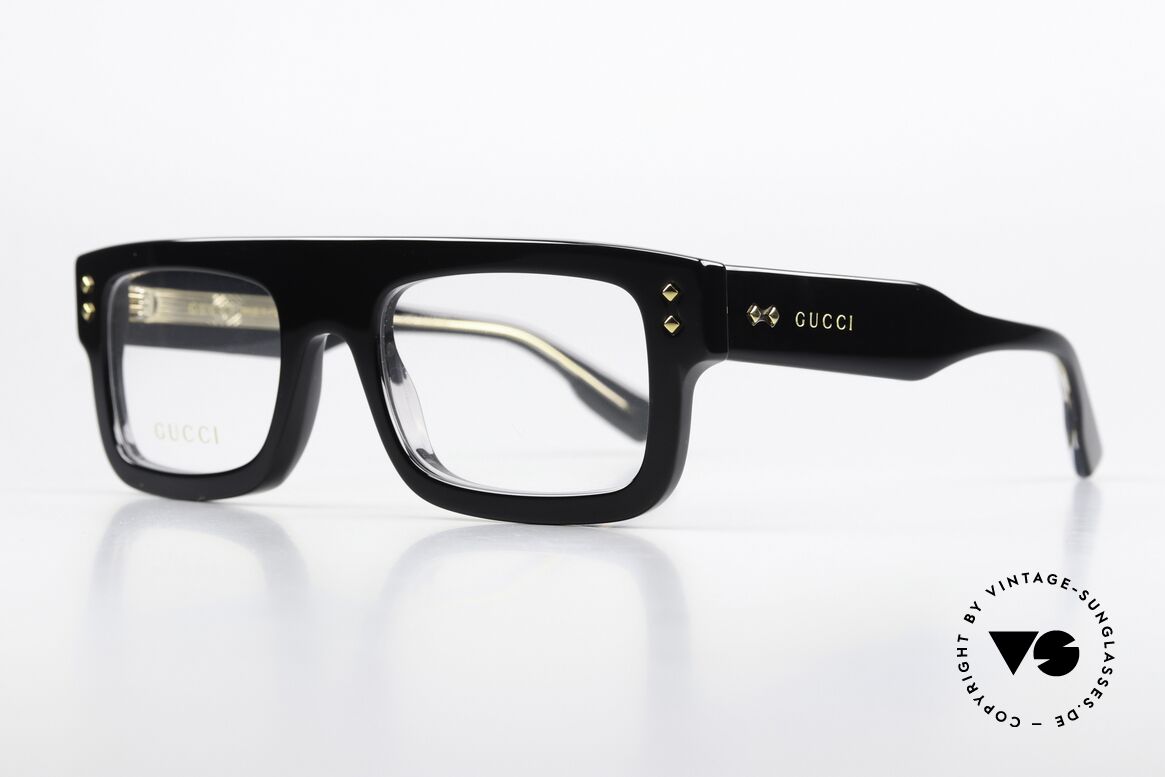 Gucci GG1085O Thick Black Frame Gold Logo, with golden GUCCI lettering on both temples, Made for Men