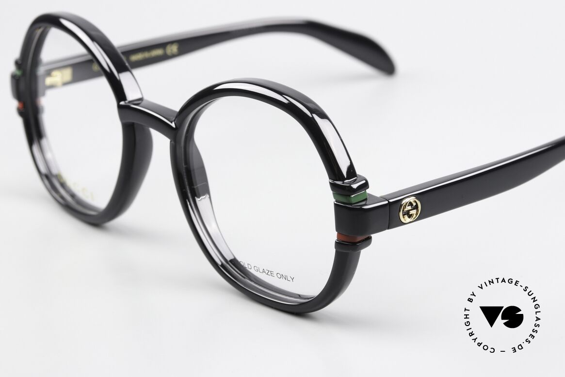 Gucci GG1069O Very Elegant Ladies Glasses, unworn, including Gucci case & cleaning cloth, Made for Women