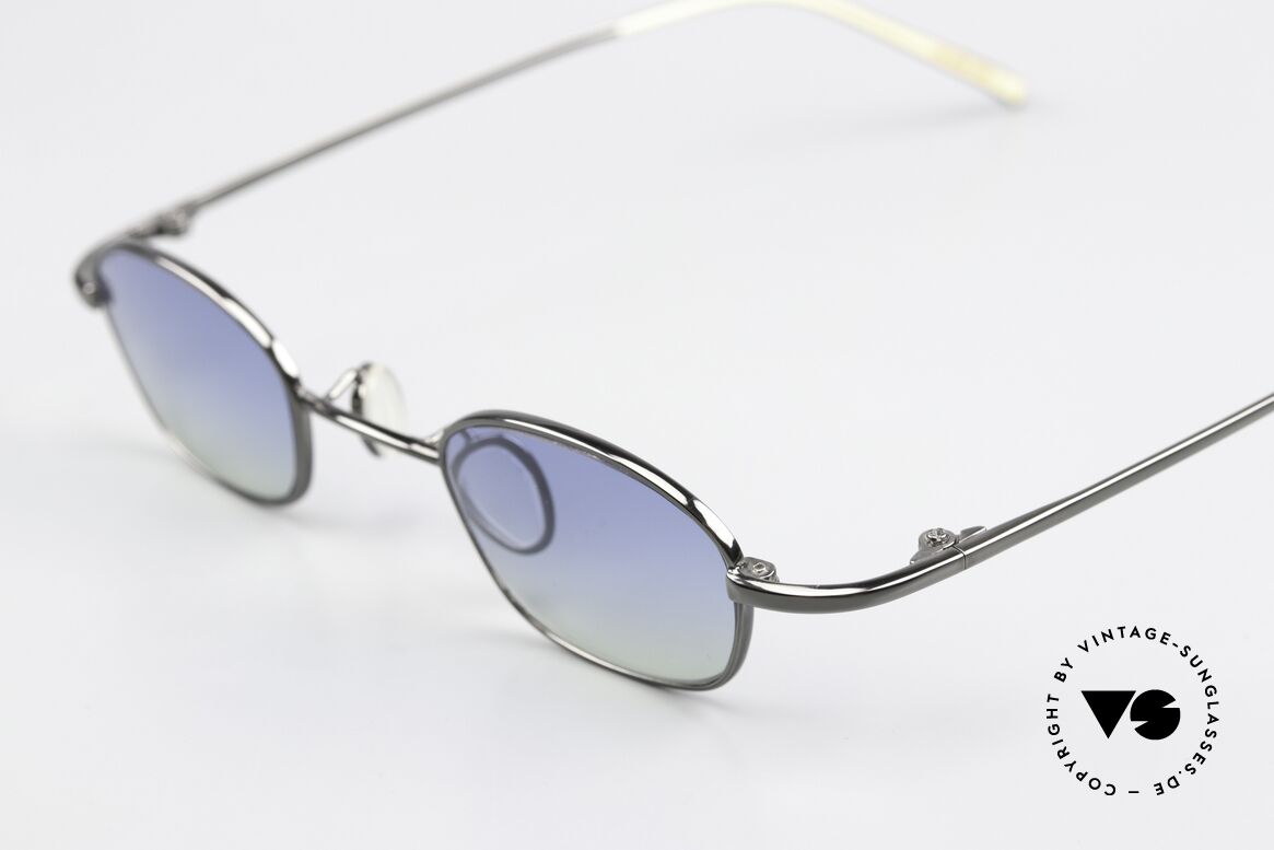 Christian Roth 14007 Pure Titanium Sunglasses, sun lenses (100% UV) can be replaced if needed, Made for Men and Women